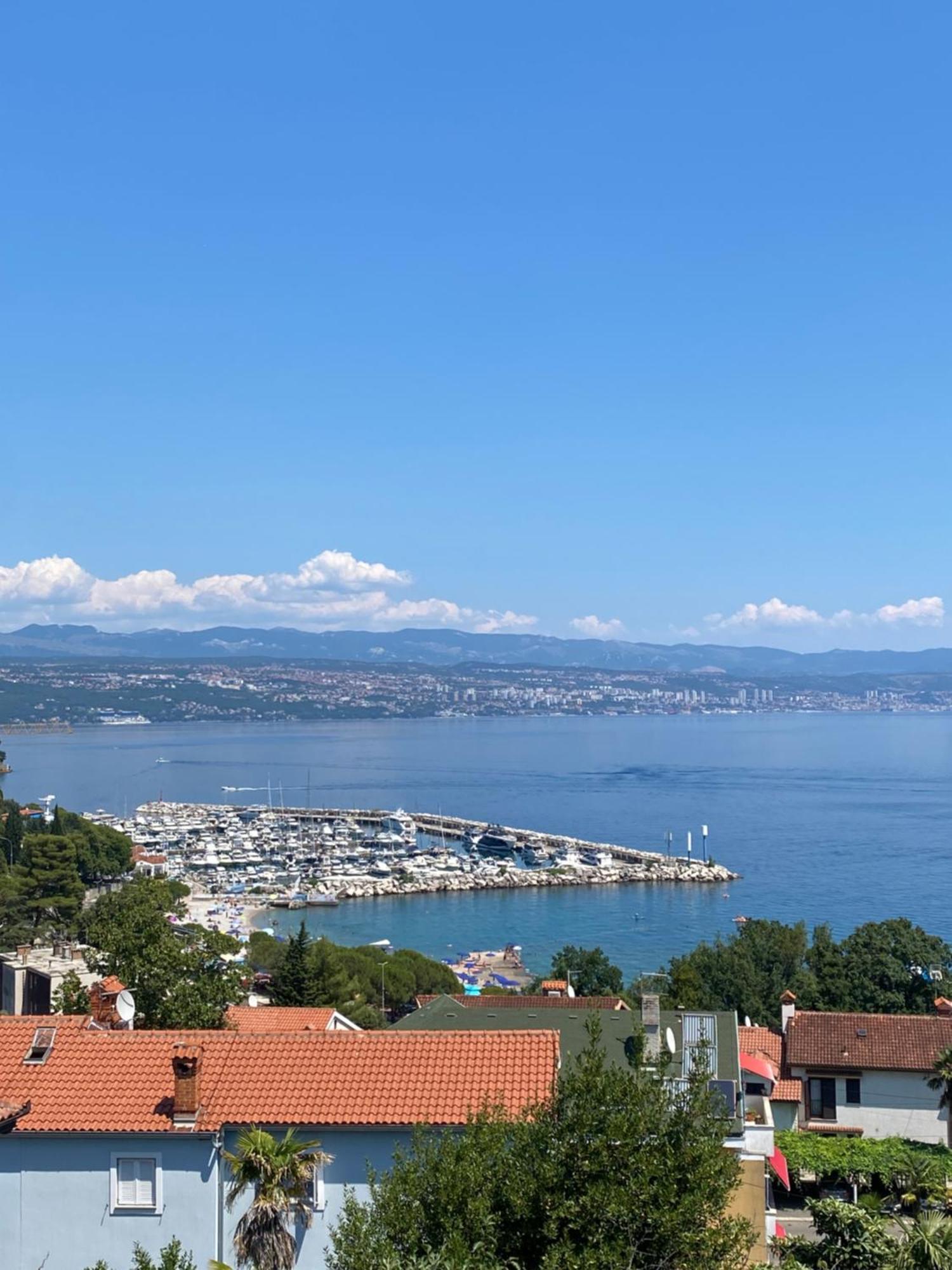 Villa Salyna Icici Bagian luar foto