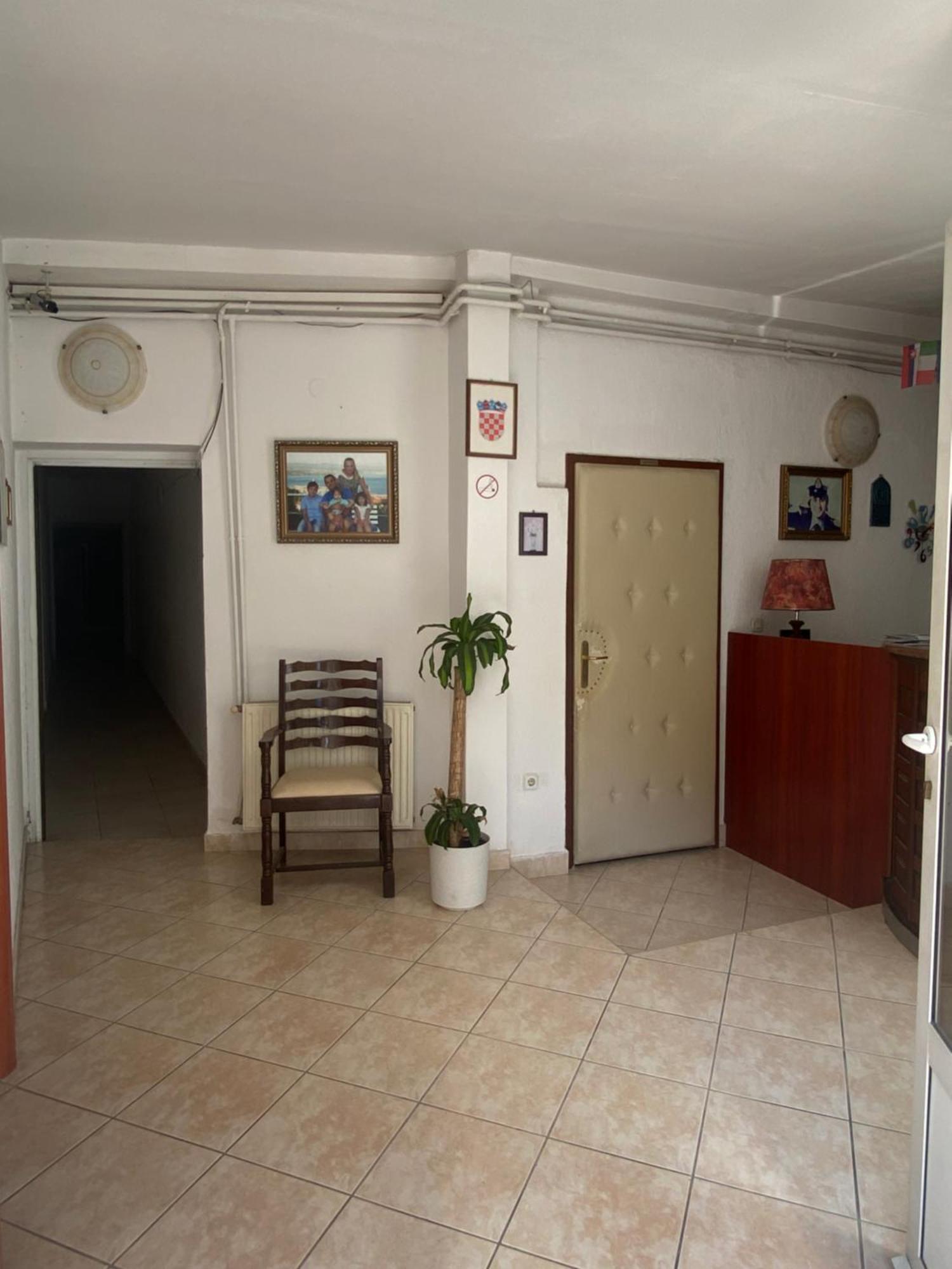 Villa Salyna Icici Bagian luar foto