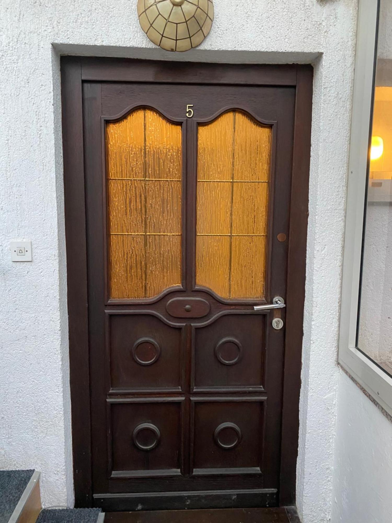 Villa Salyna Icici Bagian luar foto