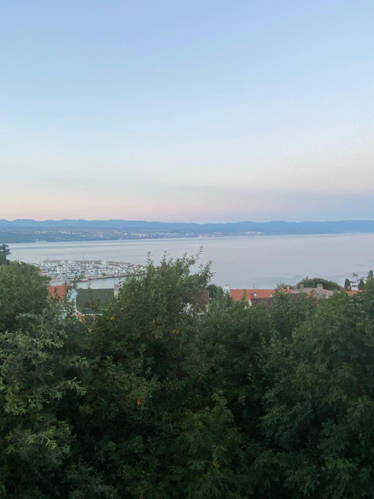 Villa Salyna Icici Bagian luar foto