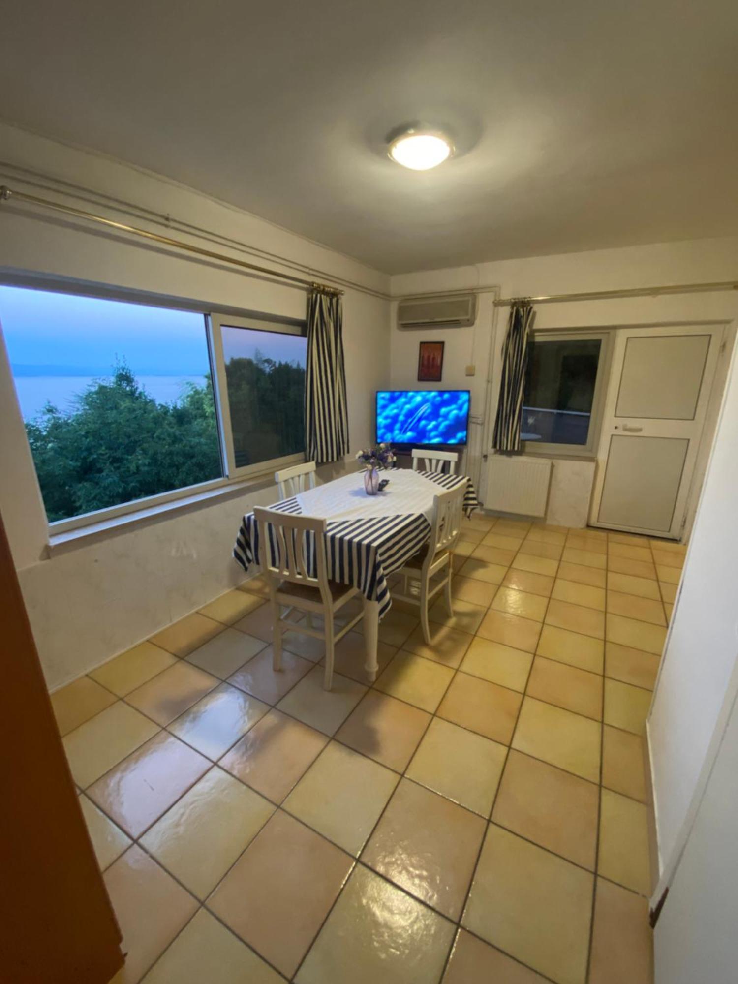 Villa Salyna Icici Bagian luar foto